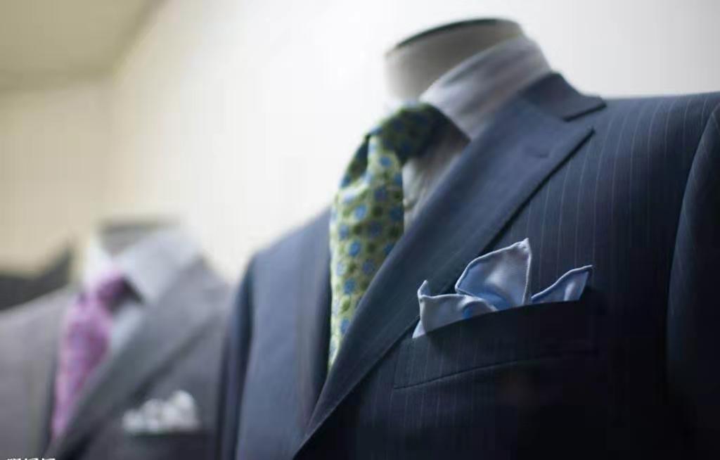 對(duì)于純棉工作服，該怎樣清洗呢?